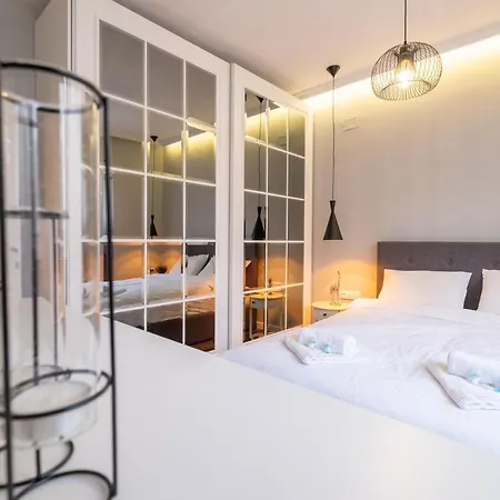 Designer&cozy 2bd Flat With A Parking In The Center By Flat Mаnager * София