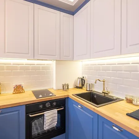 Designer & Cozy 2bd Flat With A Parking In The Center By Flat Mаnager Appartamento