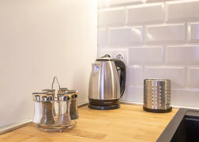 Designer & Cozy 2bd Flat With A Parking In The Center By Flat Mаnager *