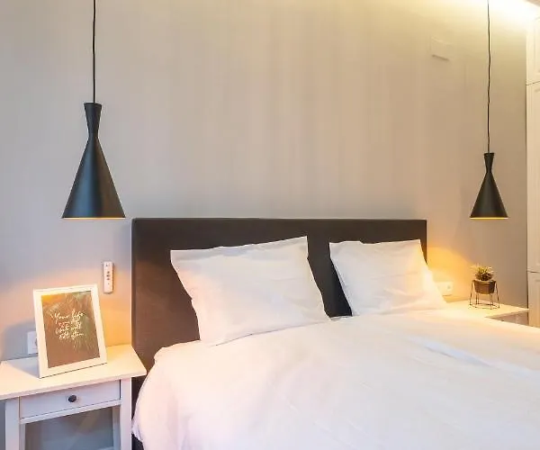 Designer & Cozy 2bd Flat With A Parking In The Center By Flat Mаnager Apartment