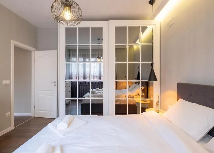 Lejlighed Designer & Cozy 2bd Flat With A Parking In The Center By Flat Mаnager *