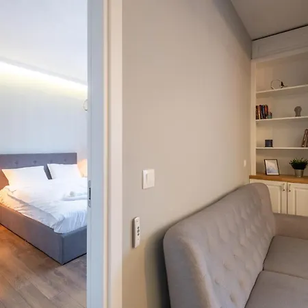 Designer & Cozy 2bd Flat With A Parking In The Center By Flat Mаnager Daire