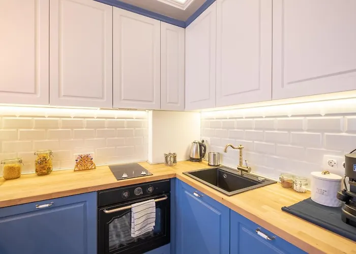 Designer & Cozy 2bd Flat With A Parking In The Center By Flat Mаnager شقة